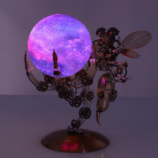 628pcs steampunk mechanical metal wasp on glow jupiter moon planet series