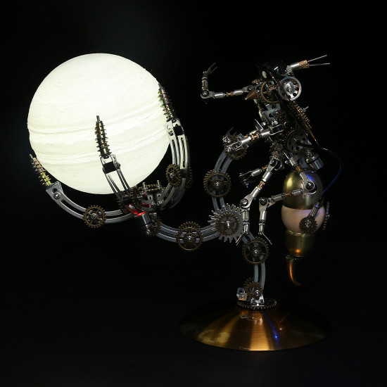 628pcs steampunk mechanical metal wasp on glow jupiter moon planet series