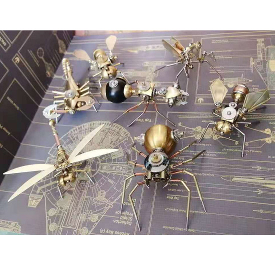 7pcs/set assembled steampunk insect set models with box