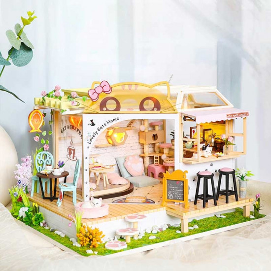 miniature cat house