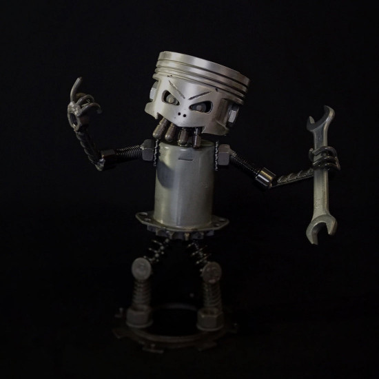 steampunk industrial style metal long-teeth repairman figure models 3d handmade assembled model