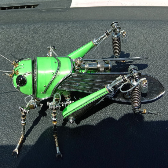 steampunk mechanical metal green locust bug insect sculptures puzzle assembled model kits